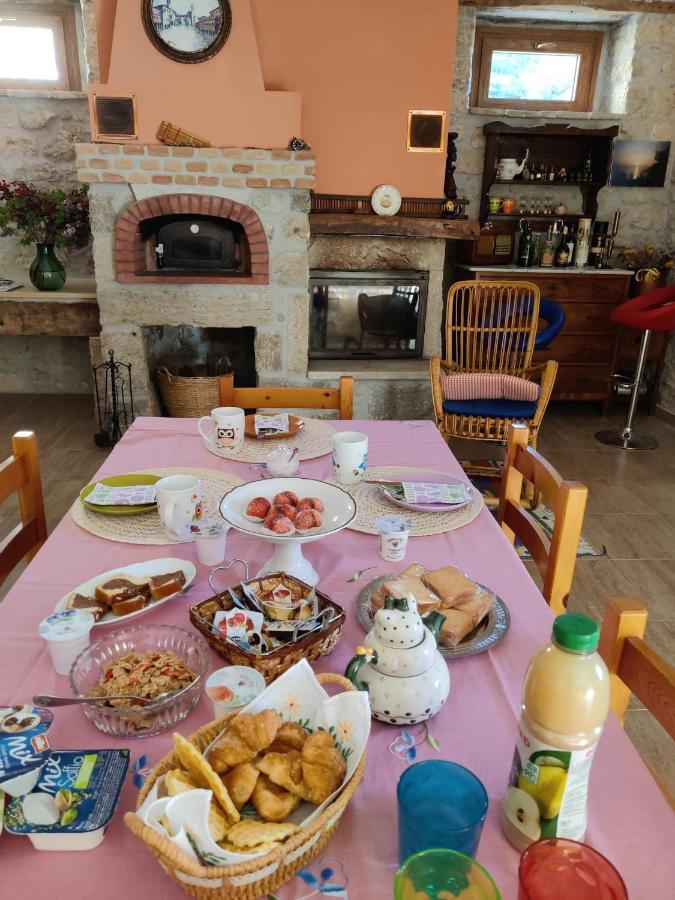 B&B Casale Giovannozzi Ascoli Piceno Bagian luar foto