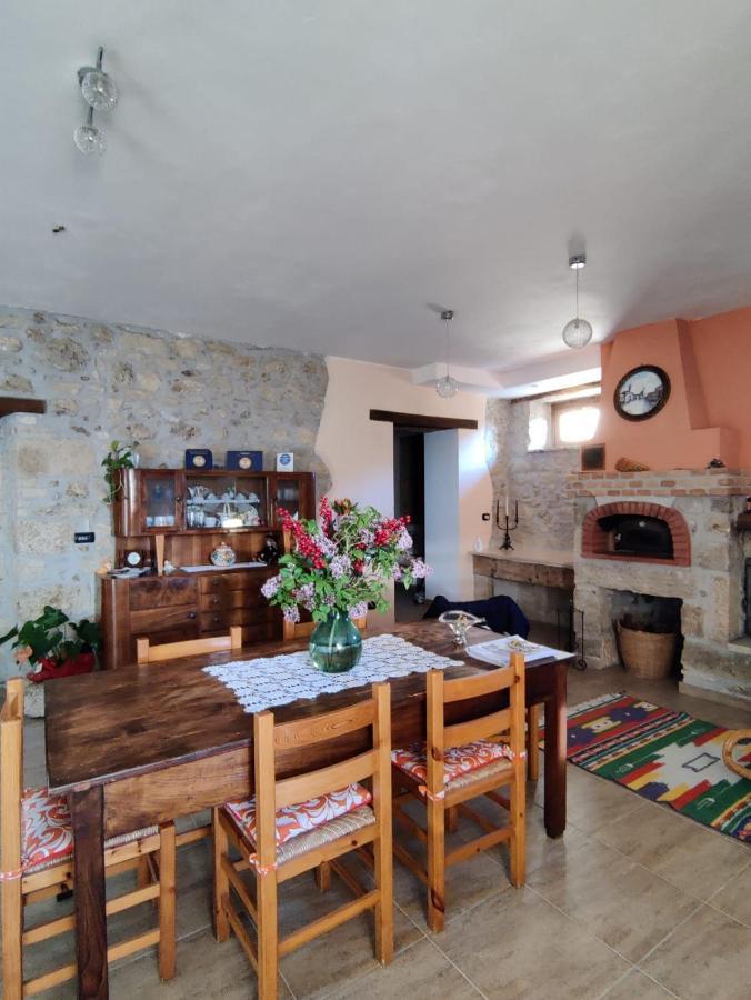 B&B Casale Giovannozzi Ascoli Piceno Bagian luar foto